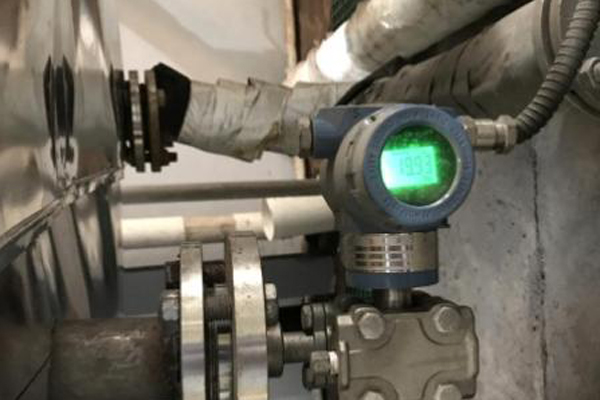 單法蘭液位現場